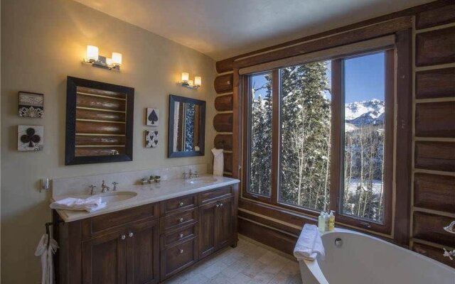 Tristant Townhomes on the Creek by Telluride Resort Lodging