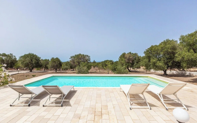 4099 Villa Maste by Barbarhouse