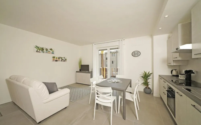 Sunshine Apartment by Wonderful Italy