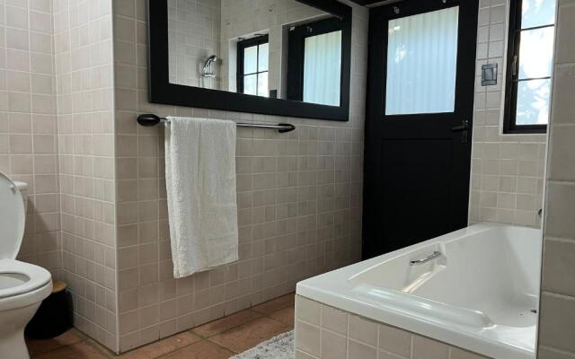 Acoustic Guest House