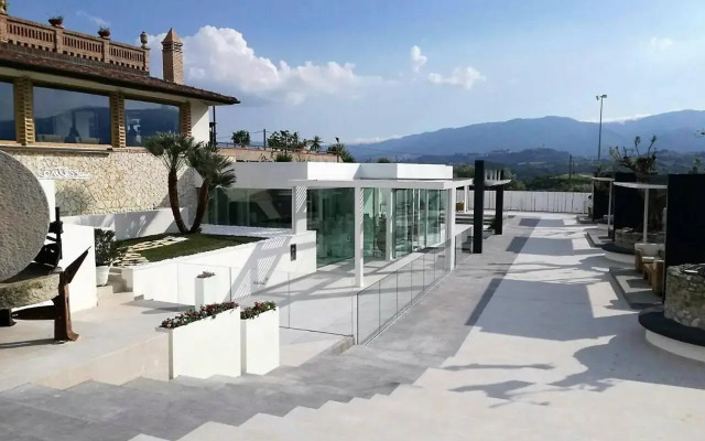 UNA HOTELS Tenuta Contessa Farm & SPA Cosenza