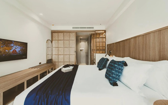 THEE Vijit Lanna by TH District