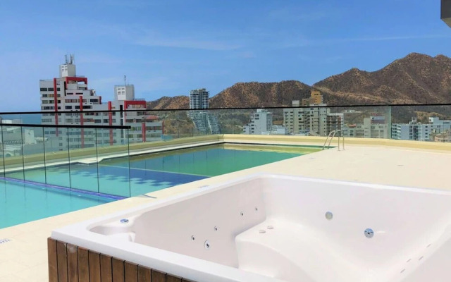 Apartamento con Piscina en Santa Marta