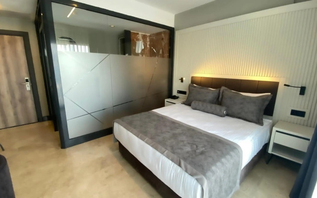 Roseira Mar-Inn Luxury