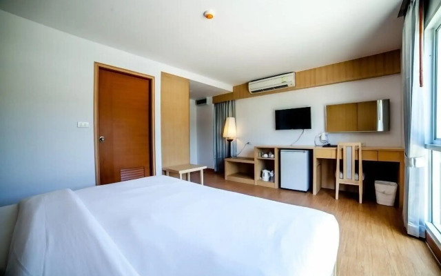 Phi Phi Harbour View Hotel
