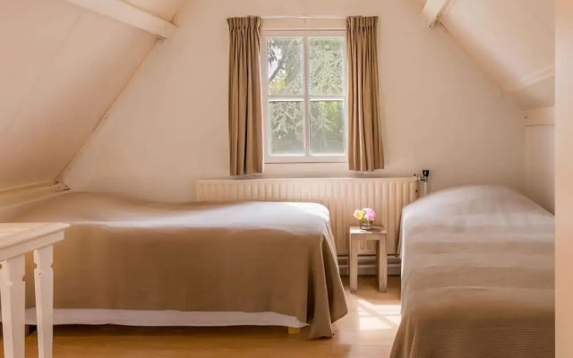 Cosy Holiday Home in Veere Near Lake