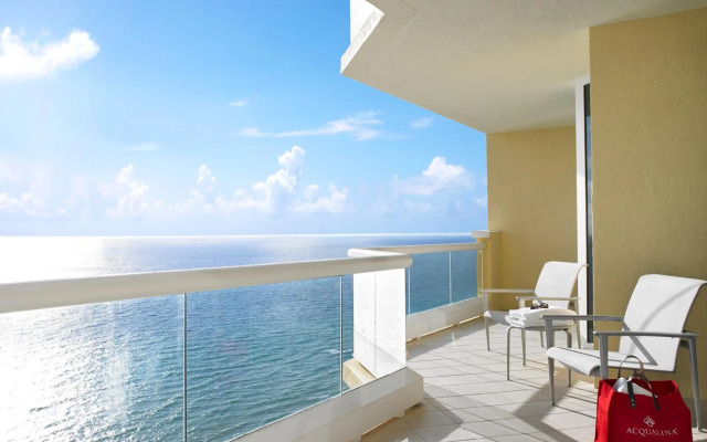 Acqualina Resort & Residences On The Beach