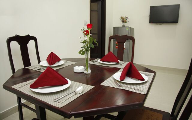 Onion Hotel & Apartments