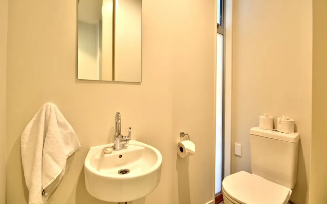 Element Escapes Luxury Apartments