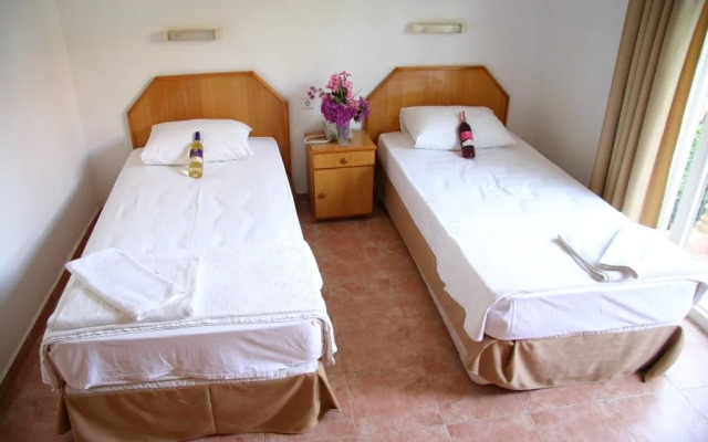 Hibiscus Apartments