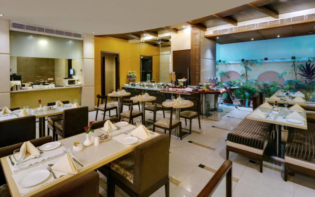 Grand Residency Hotel & Serviced Apartments