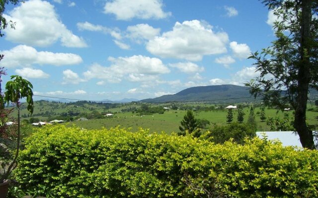 Boonah Hilltop Cottage