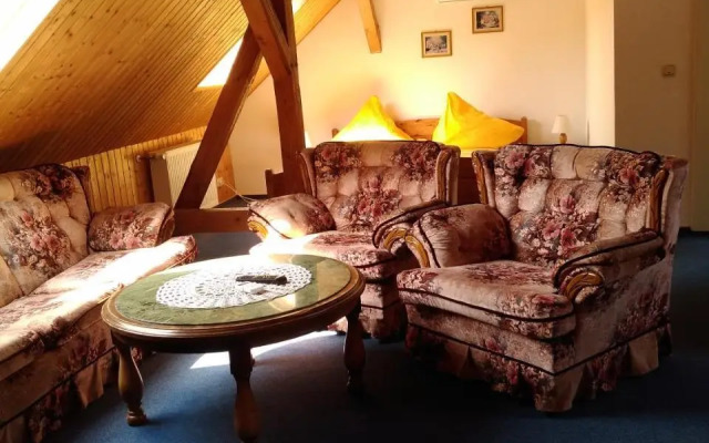 Pension Und Gasthof Zur Scheune