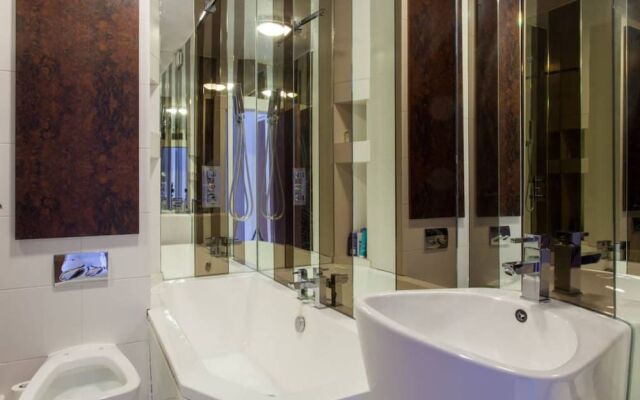 5 Storey 5 Bedroom House in Kilburn