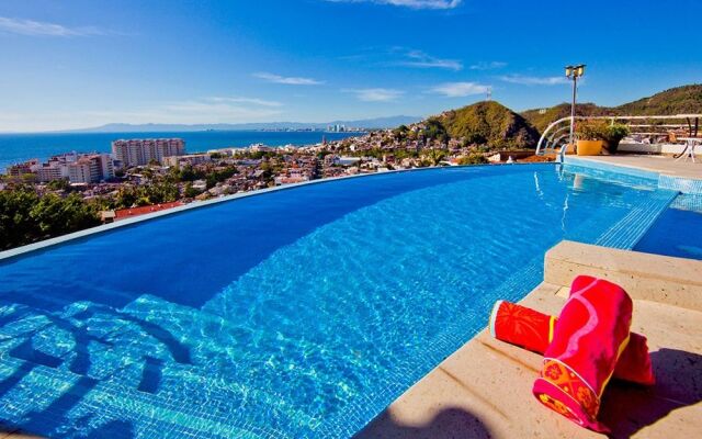 Casa Yvonneka, Private Luxury Villa