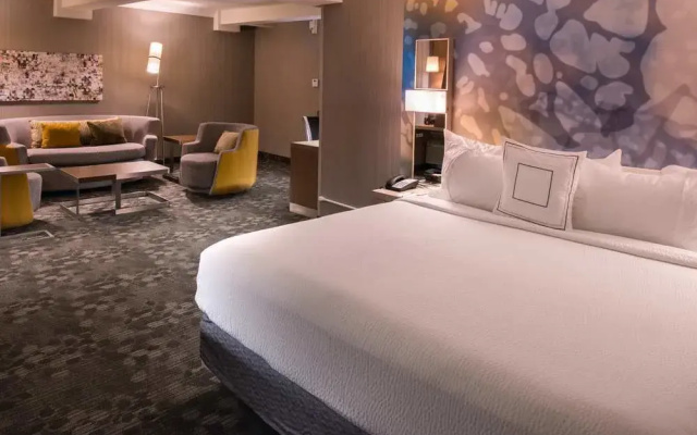 Holiday Inn OXNARD - VENTURA by IHG