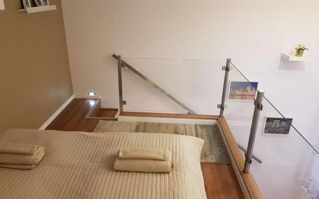 Renaissance Studio Apartment