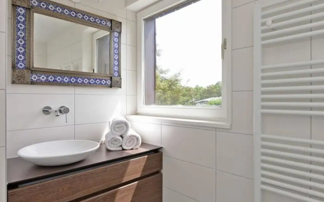 Detached Villa With Views Over Lake Veere