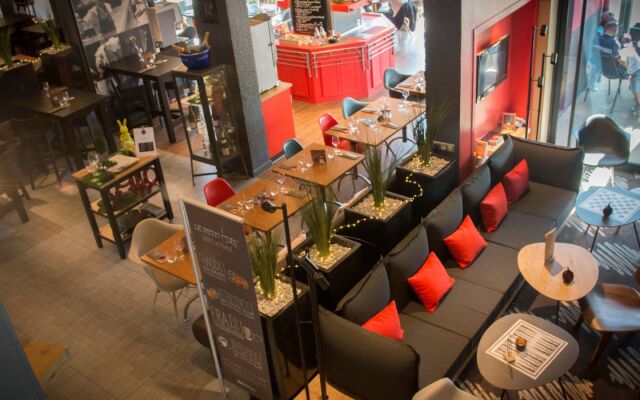 ibis Macon Sud Crêches