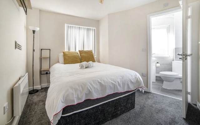 Leicester - Apartment - Sleeps 6 - 97ws