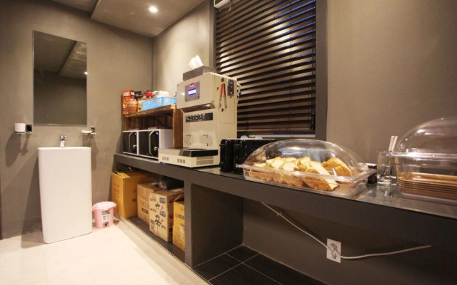 Anyang Combi