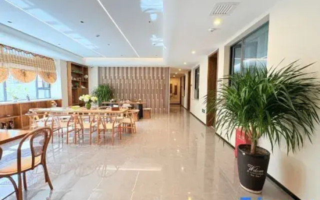 Yining Qianmo Homestay