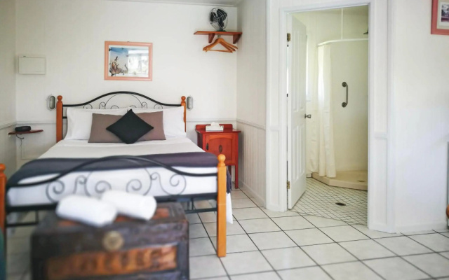 Chillagoe Cabins