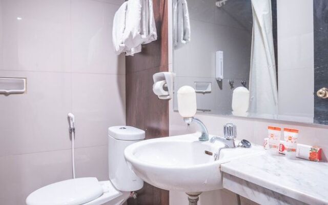 Hotel Jusenny Syariah by OYO Rooms
