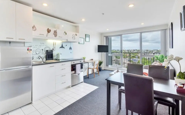 Harbour View Two Bedroom Apartment