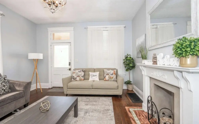 Queen City Suites For 7