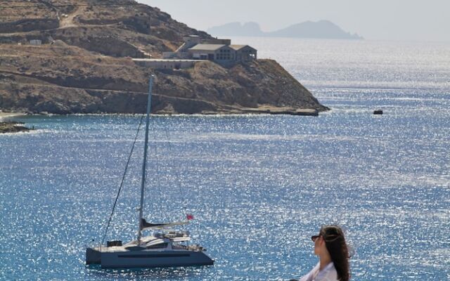 Vamos Mykonos