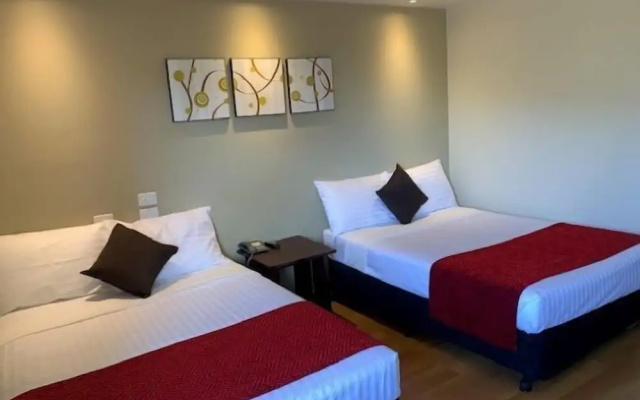 Weipa Motel Resort