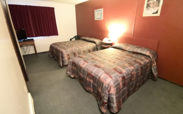 Cozy Corner Motel & Restaurant