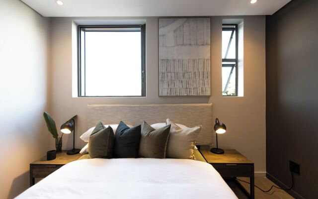 The Woods Luxury Homes - Elaleni Estate