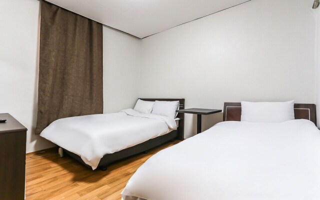 Gangneung Miseongjang Motel