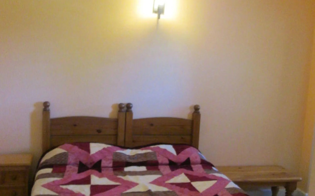 Paradise Inn