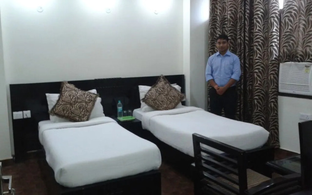Hotel Rampal Palace