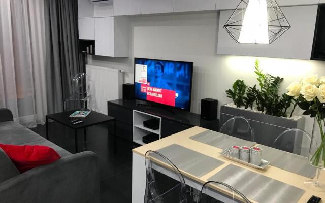 Luxury Apartment - 3 lakes