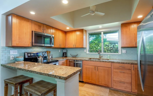 Honu Haven 2 Bedroom Condo by Redawning