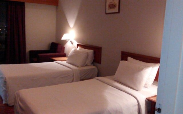 Richone Maluri Private Hotel