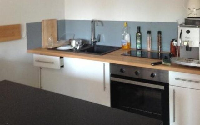 The Resid For Calixte
