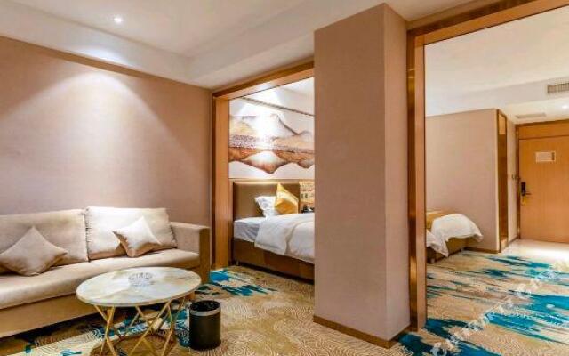 Guangyuan Hotel (Yellow River Fashion City Shop, Humen Pedestrian Street, Dongguan)