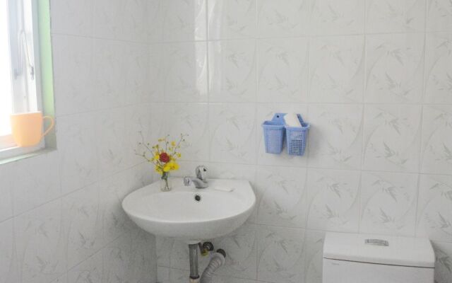 Dora Hostel