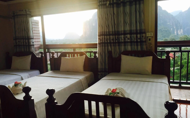 Mountain View Riverside Boutique Hotel