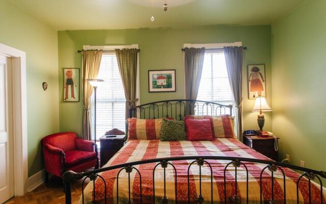 Austin Folk House
