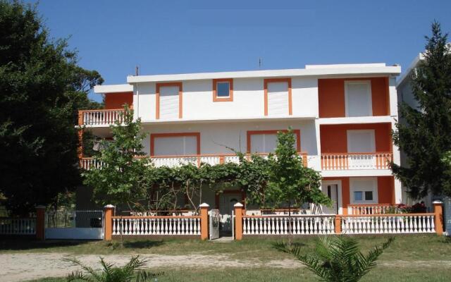 Apartments Brnjada