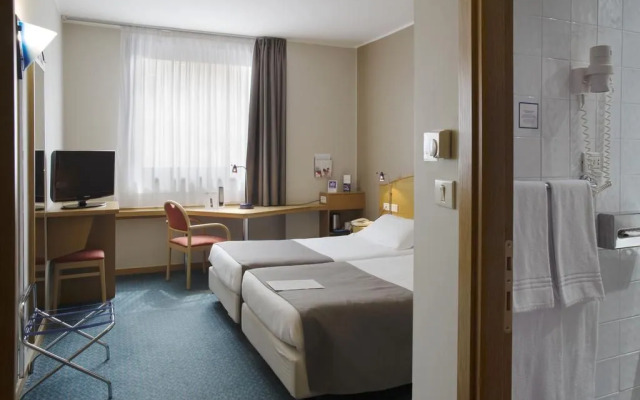 City Hotel & Suites Foligno