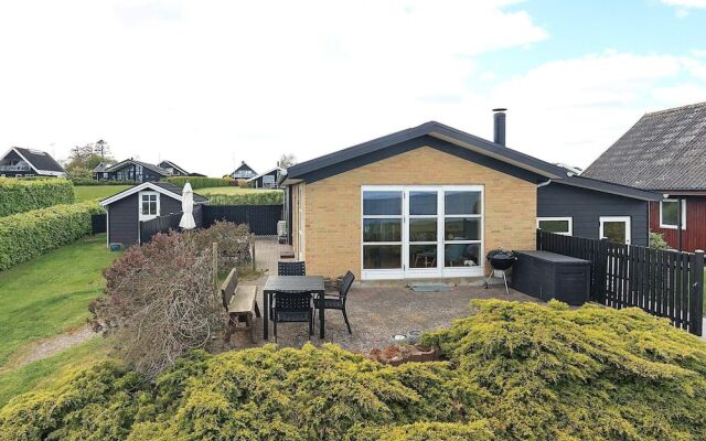 Cozy Holiday Home in Funen near Sea