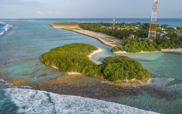 Reef Edge Thulusdhoo