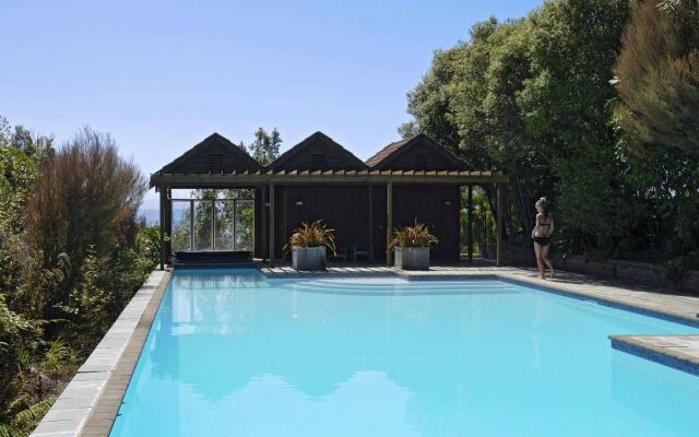 Wellesley Lodge Pukawa Bay